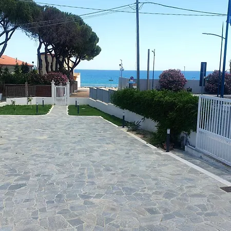 فندق مبيت وإفطار Il Sogno Di Calipso أميندولارا