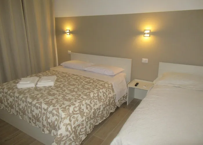 Alojamento de Acomodação e Pequeno-almoço Il Sogno Di Calipso 3*